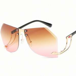 Gafas de Sol Personalizadas con Logotipo, Última Moda Retro, Montura de Aleación para Hombre y Mujer, Sin Montura, Irregulares, UV400, Gafas de Sol Extra Grandes para Mujer - Product Image 3