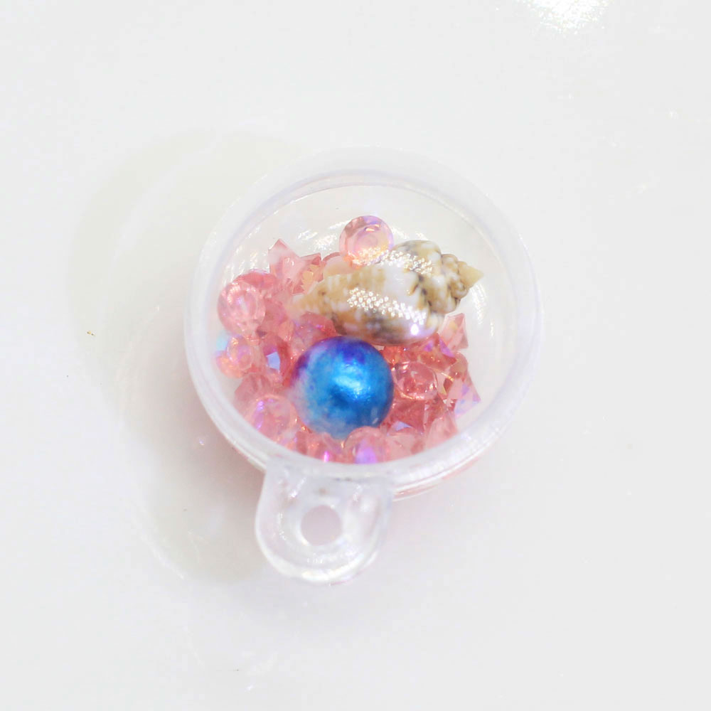 丸い透明なプラスチック製のボールビーズキーホルダー