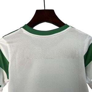 25/26 Hoge Kwaliteit Kindervoetbal Uniform Aangepast Logo Digitaal Kindervoetbal Training Uniform En Sport Set - Product Image 3