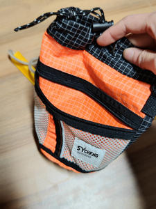 Bolsas para Botellas de Agua Personalizadas al por Mayor, Lindas Bolsas Cruzadas para Botellas de Agua - Product Image 4