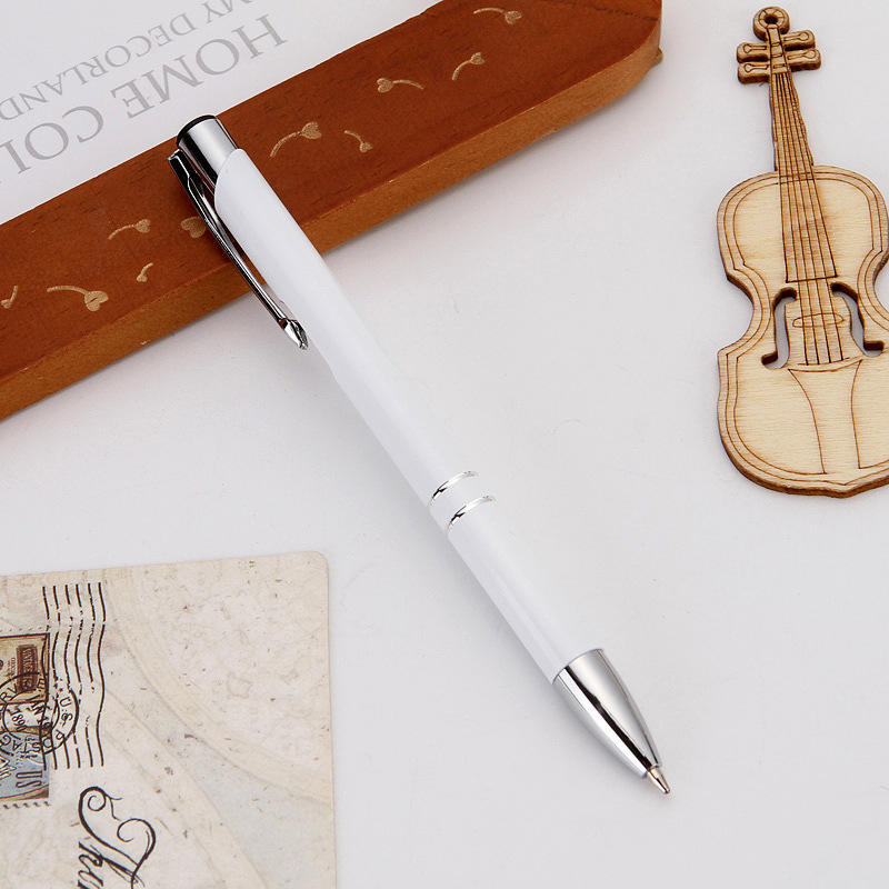 ที่ใส่ปากกาสีขาว