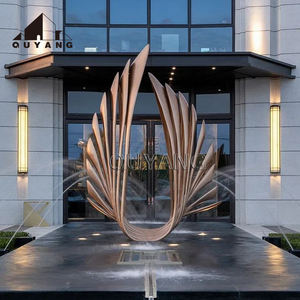 Крытая декоративная металлическая статуя человека в натуральную величину, Полированная зеркальная Художественная Скульптура Из Нержавеющей Стали - Product Image 5