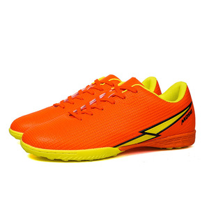 Nouveau modèle 2025 – Chaussures de sport unisexe transfrontalières pour l'entraînement, tige en PVC, semelle extérieure en caoutchouc, vis longues, finition électroplaquée, pour adolescents et étudiants - Product Image 5