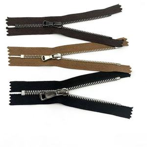 <span class=keywords><strong>Fermeture</strong></span> éclair métallique durable à extrémité fermée avec dents haute résistance et curseur à glissement fluide pour vestes, jeans, sacs, couture et artisanat - Product Image 3