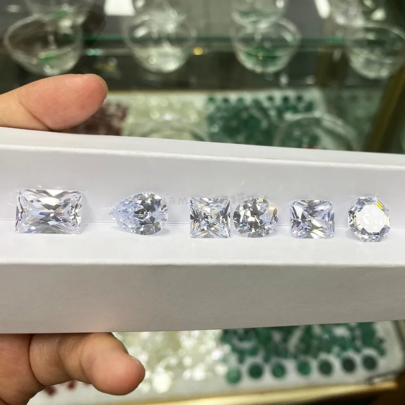 Preço de atacado 5AAAAA zircônia cúbica forma extravagante branco CZ gemas