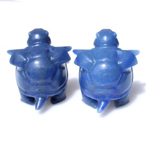 รูปแกะสลักสัตว์ประหลาดการ์ตูนจากคริสตัลอะเวนทูรีนสีน้ำเงินธรรมชาติแกะสลักด้วยมือ บลาสทอยซ์ - Product Image 4