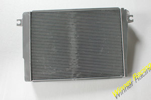Todo el radiador de aluminio B M W 7 E23 728/730; 725i/732i/733i/735i M30 AT 1977-1986 - Product Image 6