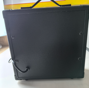 Amplificador <span class=keywords><strong>de</strong></span> <span class=keywords><strong>Guitarra</strong></span>/<span class=keywords><strong>Bajo</strong></span> Eléctrico RPA-20 <span class=keywords><strong>de</strong></span> 20W con Construcción <span class=keywords><strong>de</strong></span> Madera Plástica, Desempaquetado <span class=keywords><strong>de</strong></span> Fábrica <span class=keywords><strong>para</strong></span> Actuaciones en Vivo al Aire Libre - Product Image 6