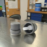 Bouchon compte-gouttes en plastique noir Euro 18mm inviolable insert à vis anti-vol pour bouteilles longue insertion de compte-gouttes