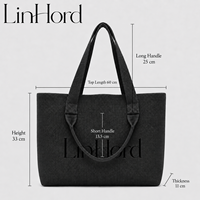 Sac à bandoulière tricoté avec logo personnalisé et poignées longues et courtes pour les collections de vêtements de week-end pour femmes par des marques de mode de boutique