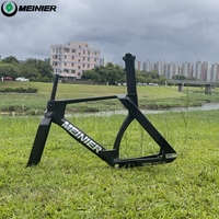 Cadre de vélo à vitesses fixes, compatible avec pneus 700*28C, boîtier de pédalier BSA, cadre en fibre de carbone, moyeu 100x9mm/120x10mm, cadre de vélo de piste aérodynamique en carbone