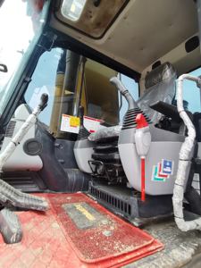 Equipo de maquinaria de construcción usada de alto rendimiento marca Komatsu Excavadora hidráulica a la venta - Product Image 4