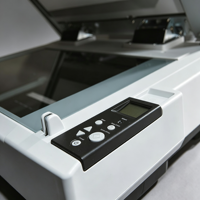 Ricoh Fi-7700 – Numérisateur à plat A3 avec chargeur automatique de documents (ADF) 300 feuilles, double plateforme, 100 ppm/200 IPM pour la numérisation d'archives bancaires et gouvernementaux