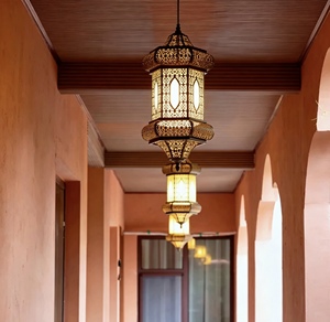 Lustres en fer de style chinois vintage d'Asie du Sud-Est, luminaires de style Xinjiang pour auberges, restaurants, clubs, cafés - Product Image 2