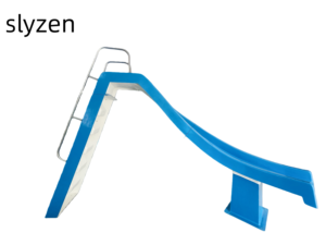 Toboggan aquatique Slyzen en PRV pour enfants et adultes avec services de cintrage et de poinçonnage sur mesure pour parcs aquatiques et piscines - Product Image 2