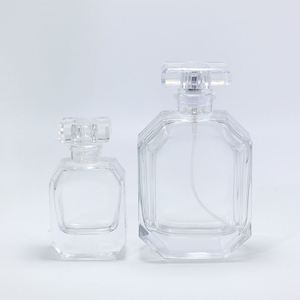 Flacons de parfum en verre plat de luxe 100ml 50ml 30ml avec pulvérisateur à pompe recyclable et design personnalisable en stock - Product Image 2