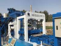 Machine automatique de fabrication de blocs Kaidong QT4-15B avec PLC Siemens et pompe pour briques de béton cellulaire autoclavé, très demandée