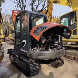 Excavatrice d'occasion Doosan DX60-9C, 5,5 tonnes, sur chenilles, moteur Doosan, pompe, boîte de vitesses, roulements, faible nombre d'heures, consommation de carburant économique - Product Image 1