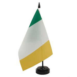 Bandiera da Tavolo dell'Irlanda in Poliestere con Base in Plastica ABS e Asta, Decorazione da Scrivania per Ufficio - Product Image 1