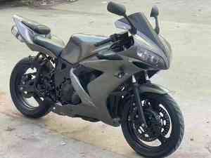 Motocicleta Deportiva <span class=keywords><strong>Yamaha</strong></span> R1 <span class=keywords><strong>Ninja</strong></span> Usada, Motor de Cuatro Cilindros Refrigerado por Agua, 400-600cc, Velocidad Máxima >80km/h, Sonido Encantador - Product Image 3
