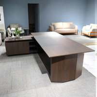 Ensemble élégant de bureau et de chaise de direction, bureau de patron de luxe haut de gamme, bureau de PDG, bureau de direction moderne et simple