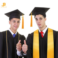 Robe de graduation pour adultes en gros avec bordure, robe de pasteur pour la graduation