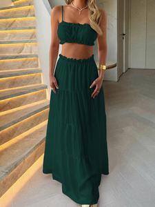 طقم ملابس صيفي من قطعتين باللون الأبيض بتصميم بوهيمي مكشكش، زي للشاطئ والإجازات، توب قصير مع تنورة طويلة للنساء مع إمكانية وضع شعار مخصص - Product Image 5