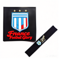 Nouvelle Arrivée Tapis de Bar Personnalisé Champion Dream, Tapis Décoratif Antidérapant en Caoutchouc Multi-Tailles pour Table à Bière, Tapis de Jeu de Football