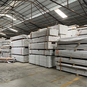 Plancher extérieur <span class=keywords><strong>en</strong></span> composite bois-<span class=keywords><strong>plastique</strong></span>, planches rectangulaires co-extrudées, résistantes à l'humidité, à la moisissure et anticorrosion - Product Image 6