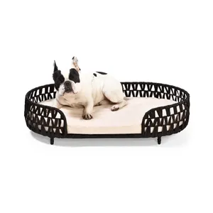 الحيوانات الأليفة المنتجات المصنعين مخصص سرير فاخر للحيوانات الاليفة قوي الروطان المواد سرير كلب مع وسادة
