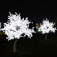 Lampu dekoratif Natal pernikahan luar ruangan lampu pohon LED daun Maple dengan bentuk batang alam untuk lanskap acara halaman taman