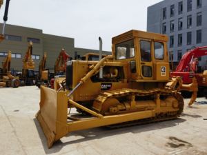 Caterpillar D6D Bulldozer d'occasion d'origine japonaise avec de bons composants du moteur en excellent état à vendre - Product Image 3
