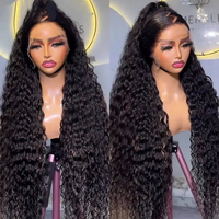 Perruques de Cheveux Humains Brésiliennes de Haute Qualité à 200% de Densité, Bouclées Ondulées Profondes de 32 Pouces, Lace Frontale 13x4 Transparente, Ondulation Profonde Libre et Sans Colle