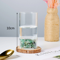 Vente en gros de verres à eau en cristal de quartz naturel énergétique avec graviers, type tasse à thé et bouteille