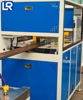Ligne d'extrusion de panneaux composites bois-plastique (WPC) creux en PVC, PP, PE pour la construction, la décoration et les projets paysagers