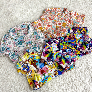 Pronta Consegna: Mystery Box di Abbigliamento per Neonati e Bambini in Bambù - Set Pigiama con Stampe Assortite - Scatola a Sorpresa di Abbigliamento per Neonati e Bambini Piccoli - Ingrosso - Product Image 4