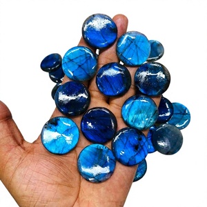 พลอยลาบราดอไรต์ทรงธรรมชาติจาก FAIJAN GEMS พลอยหลวมสำหรับทำเครื่องประดับ พร้อมใบรับรองจากผู้เชี่ยวชาญ  ขนาดต่างๆ คละแบบสำหรับทำจี้ - Product Image 1