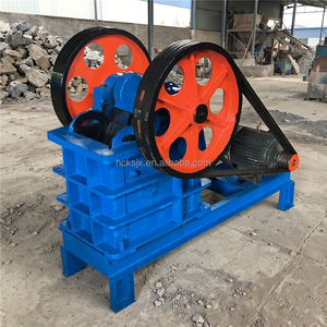 Trituradora de roca pequeña PE150*250 de la serie PE para minería de oro, trituradora de mandíbulas portátil de manivela para muestras de roca dura - Product Image 2