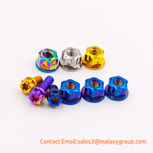 Perno de Rueda de Aleación de Titanio MALAXY, Marca BRT, Cabeza de 12 Puntas, M7x32, Brida, para Llanta Dividida, Acabado Pulido, Color Personalizado - Product Image 3