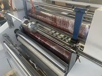 Machine de plastification de papier à base d'eau SFM-1000