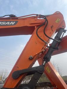 Excavatrice Doosan DX520LC d'occasion, machine 100% d'origine avec peinture d'origine, grande excavatrice hydraulique lourde pour chantier de construction - Product Image 5