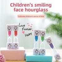 Minuteur de sable coloré et mignon avec design souriant, 3 minutes, en plastique, mini minuteur de compte à rebours pour le brossage des dents, jouet pour enfants, jeu de société