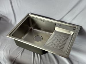 Leimanxi Fourniture directe du fabricant en acier inoxydable 304 Grand évier de cuisine à bol unique Modèle 6845 3 + 0.75mm d'épaisseur 4 trous - Product Image 2