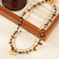 Mode 18k Plaqué Or Rouge Pierre À La Main Cheval Pendentif Perlé Ambre Collier Dame Pierre Collier Bijoux