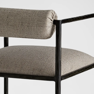 Tabouret de <span class=keywords><strong>bar</strong></span> de haute qualité avec finitions martelées, métal forgé à la main et tissu - Product Image 4