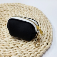 Diseño de moda Negro Rojo Verde Color Transpirable Veterinario con hebilla ajustable Arnés y correa para perros con relleno suave Conjunto para caminar al aire libre