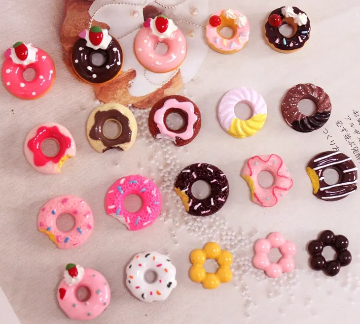 Popular Cartoon Mini DIY 3d Cute Cake Donut Nail Art Decoration For Nail Charms Accessories
