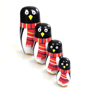 Navidad rusa de madera Matryoshka muñecas anidadas de madera pintadas a mano decoración del hogar manualidades regalo de Navidad para chico - Product Image 3