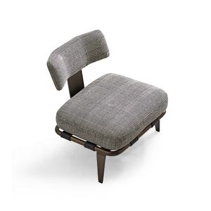 2026년 신제품 미니멀리스트 디자이너 그레이 패브릭 메탈 라운지 소파 의자, 거실 포인트 체어, 가정 및 호텔용 - Product Image 3