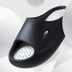 Chaussons décontractés en EVA à prix d'usine, tongs souples pour femme, idéales pour l'été et la plage - Product Image 4